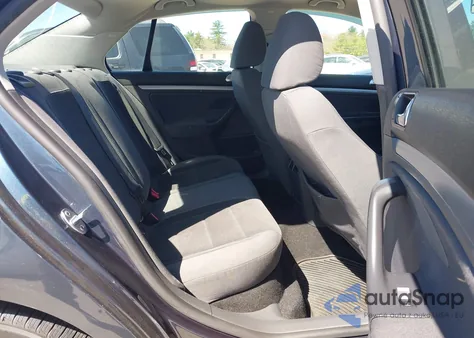 2009 Volkswagen Jetta S из США, поврежденный, VIN 3VWJZ71K19M008344